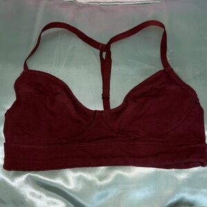 Colsie Women’s Burgundy Bralette | small